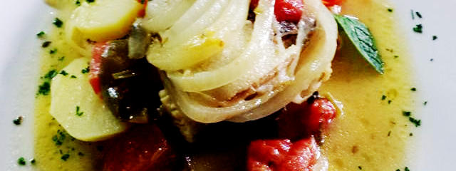 Caldeirada de bacalhau, Restaurante Festa da Praia em Albufeira, Distrito de Faro (Algarve), Sul de Portugal &copy; /Restaurante Festa da Praia, ilustração