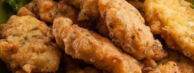 Pataniscas (iscas) de Bacalhau, Cozinha de Portugal &copy; /Ilustração