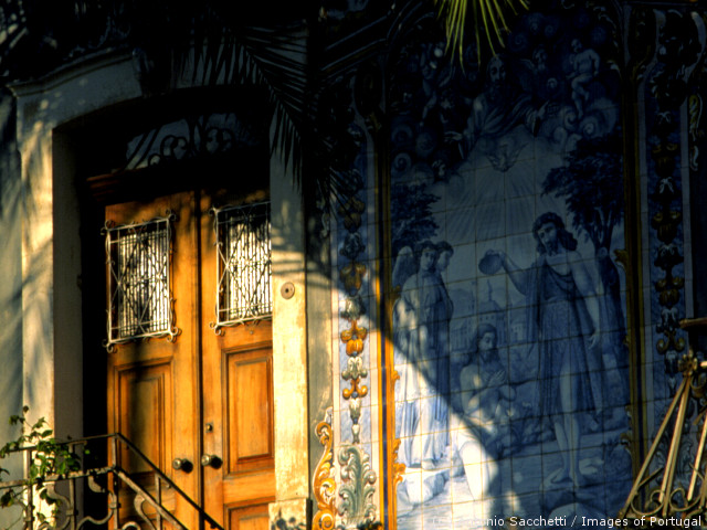 Casa típica &copy; Antonio Sacchetti / Images of Portugal