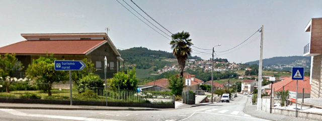 Paysage à Felgueiras, à Sousa, District de Porto, Douro Litoral (Région Nord) &copy; Google Earth Pro