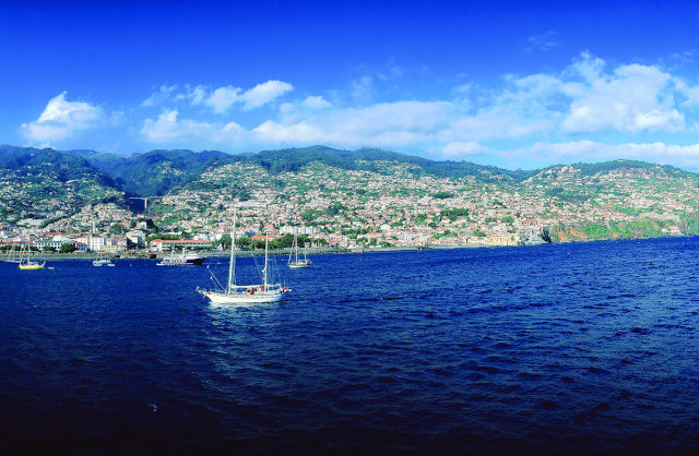 Funchal, Ilha da Madeira, Portugal &copy; Images of Portugal