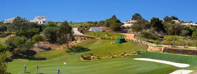 Campos de Golfe em Lagos, Distrito de Faro, Algarve &copy; Tee Times Golf Agency / ilustração