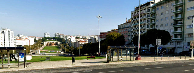 Alameda com Avenida Almirante Reis, Freguesia de Areeiro, Lisboa &copy; Google Earth Pro