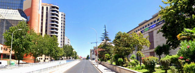 Avenida João XXI, Freguesia das Avenidas Novas, Lisboa &copy; Google Earth Pro