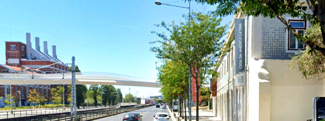 Casa da América Latina - Centro Cultural na Avenida da Índia, Freguesia de Belém, Lisboa &copy; Google Earth Pro