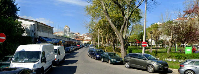 Rua Olivério Serpa, Freguesia de Benfica, Lisboa &copy; Google Earth Pro