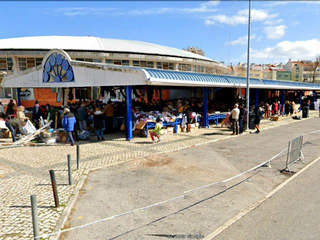Mercaado de Benfica, Freguesia de Benfica, Lisboa &copy; Google Earth Pro