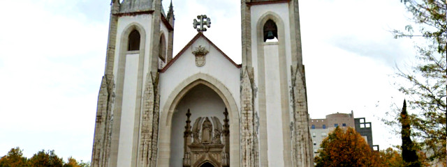 Igreja do Santo Condestável, Freguesia do Campo de Ourique, Lisboa &copy; Google Earth Pro