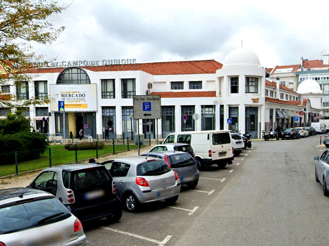 Mercado de Campo de Ourique, Freguesia do Campo de Ourique, Lisboa &copy; Google Earth Pro