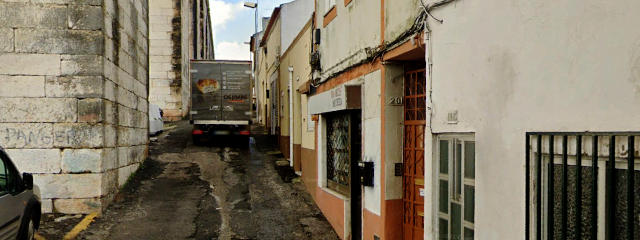 Aqueduto das Águas Livres, Rua dos Arcos, Bairro Liberdade, Freguesia de Campolide, Lisboa &copy; Google Earth Pro