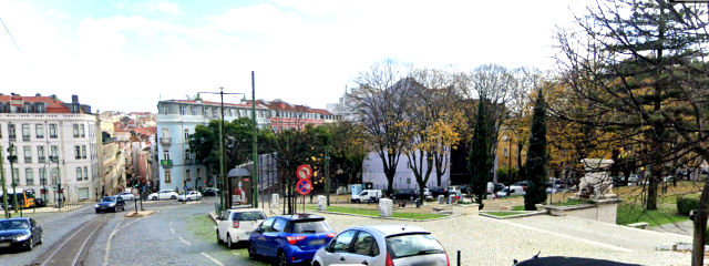 Calçada da Estrela, Freguesia da Estrela, Lisboa &copy; Google Earth Pro