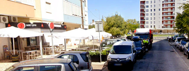 Rua do Vale Formoso de Cima, Vale do Fundão, Freguesia de Marvila,, Lisboa &copy; Google Earth Pro