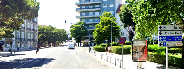 Parque Campo dos Mártires da Pátria, Paroisse de Santo Antônio, Lisbonne &copy; Google Earth Pro