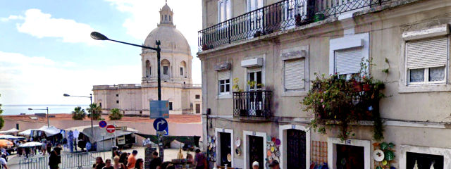 Panteão visto do Campo de Santa Clara, Freguesia de São Vicente, Lisboa &copy; Google Earth Pro