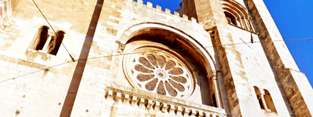 Sé de Lisboa (detalhe/pormenor), Igreja de Santa Maria Maior, Lisboa &copy; Google Earth Pro