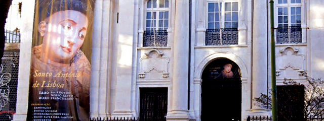 Largo da Sé, Bairro do Sé de Lisboa (detalhe/pormenor), Bairro da Sé de Lisboa, Lisboa &copy; Google Earth Pro