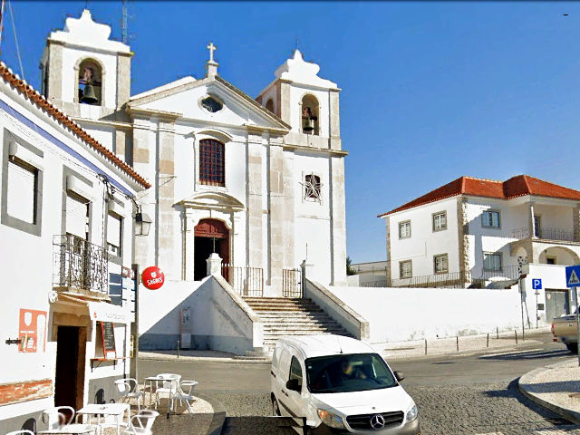 Praça Duque de Palmela, Palmela (Distrito de Setúbal), no Alentejo Litoral &copy; Google Earth Pro