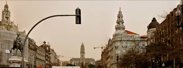 Praça da Liberdade, Avenida dos Aliados, Baixa do  Porto, Porto, Norte de Portugal &copy; Google Earth Pro