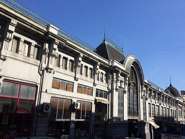 Mercado do Bolhão, Porto &copy; Paulo JC Nogueira / Wikipedia, Ilustração